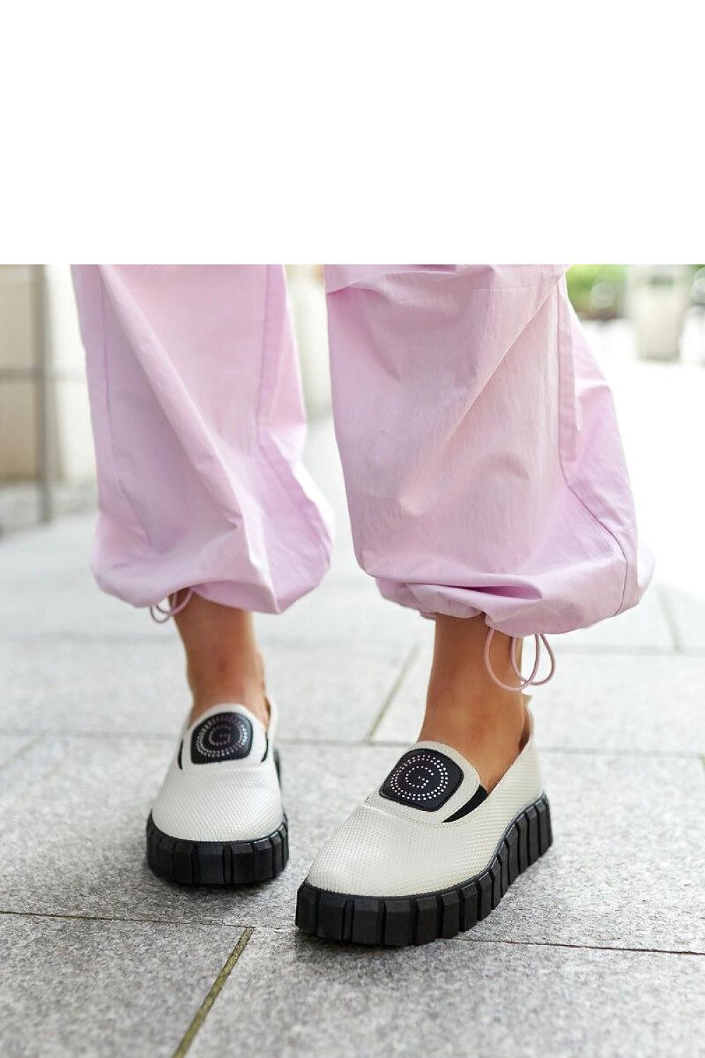 Half shoes model 206461 Solea