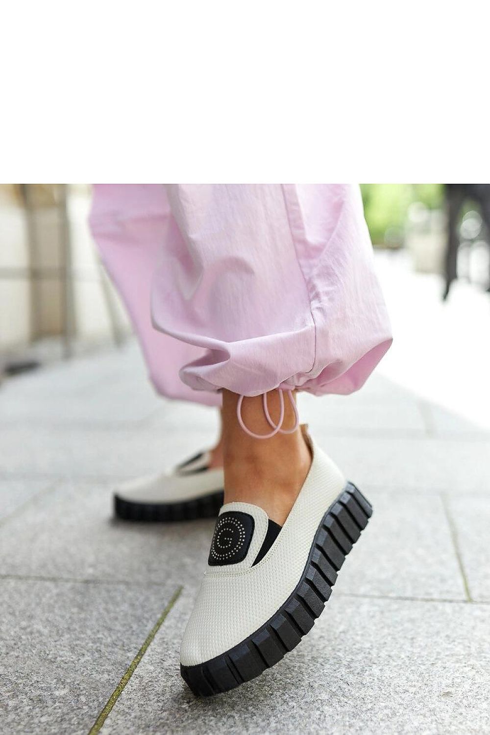 Half shoes model 206461 Solea
